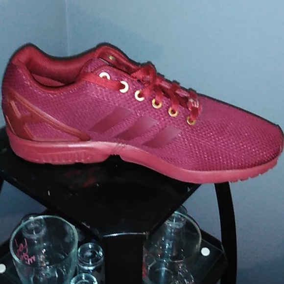 Men's Adidas size 9 - Picture 3 of 4